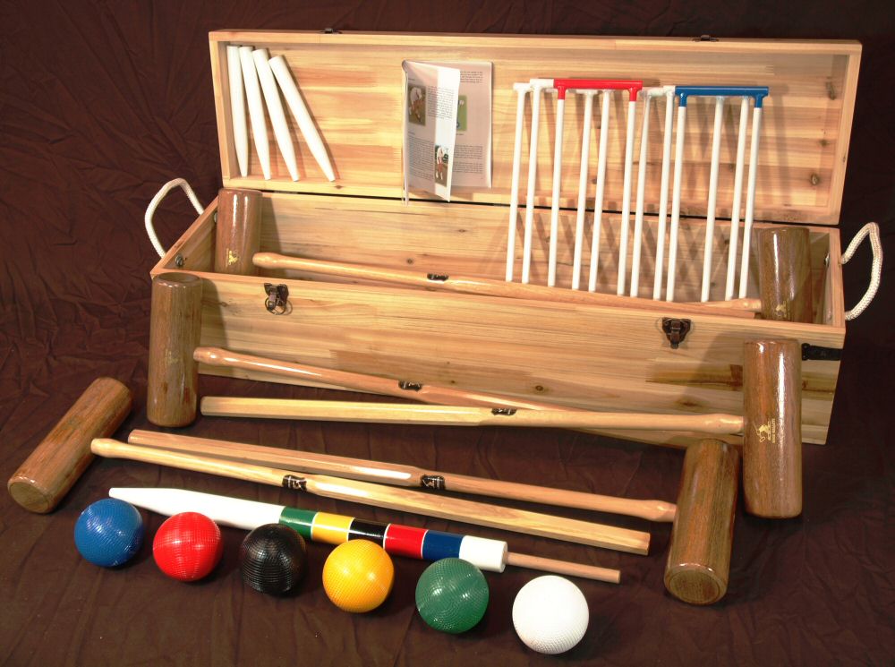 Wood Mallets Garden Croquet Set in wooden box 6 Player